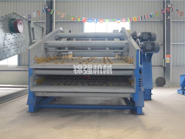 大型石子破碎機價格是多少?石子破碎機廠家推薦(圖4) 大型石子破碎機價格是多少?石子破碎機廠家推薦(圖4)